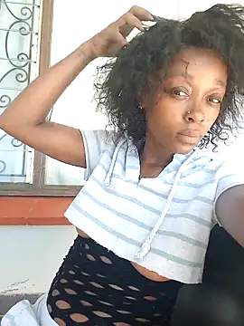 Snapshot of xxTatiannaxx chatting on 03/20/25, 07:14 xxTatiannaxx online show from 03/20/25, 07:14