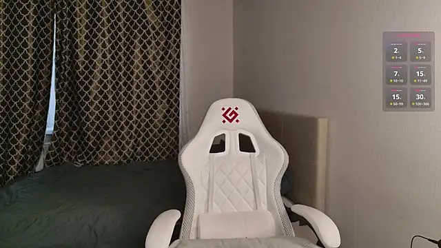 Luna Loveee online show from 09/26/25, 03:32