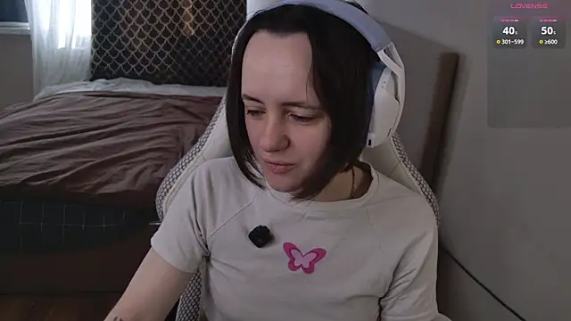 Luna Loveee online show from 07/12/26, 05:53