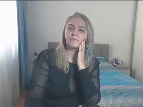 MatureDiana online show from 01/10/25, 12:36