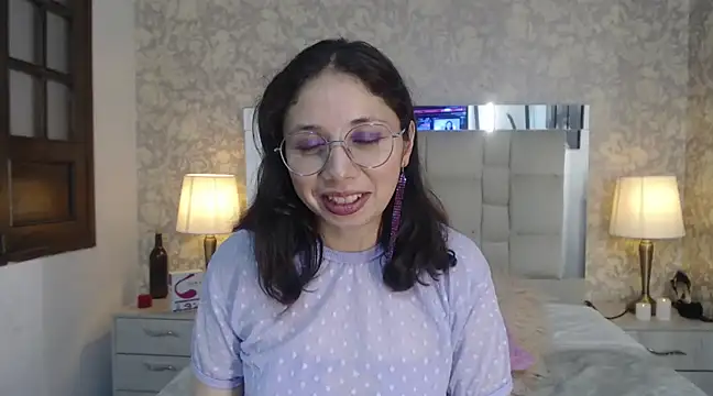 Stephanie Sun online show from 02/26/25, 04:56