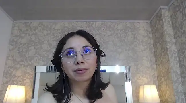 Stephanie Sun online show from 03/04/25, 07:22