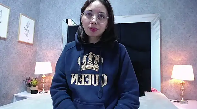 Stephanie Sun online show from 03/17/25, 02:01