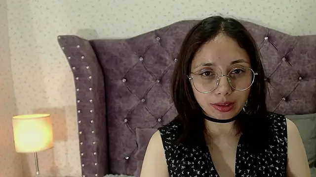 Stephanie Sun online show from 03/22/25, 08:48