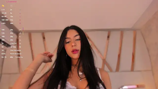 Gracia-Carrera online show from 10/15/25, 10:54