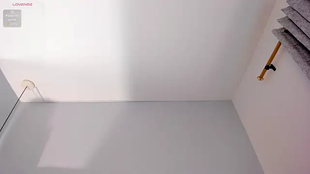 Snapshot of Gracia-Carrera chatting on 11/06/25, 05:19 Gracia-Carrera online show from 11/06/25, 05:19