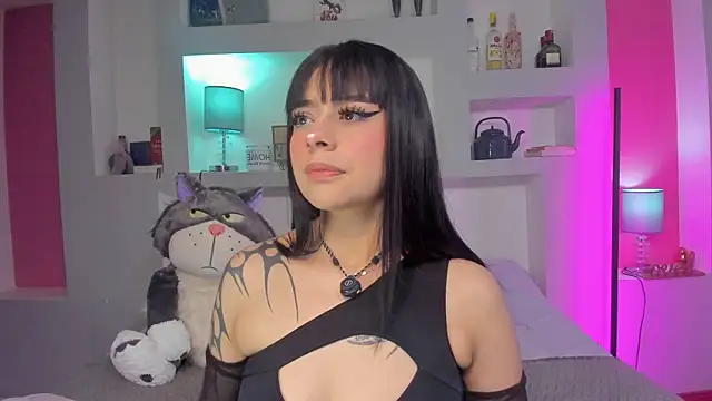 Selene bennet online show from 07/25/26, 04:10