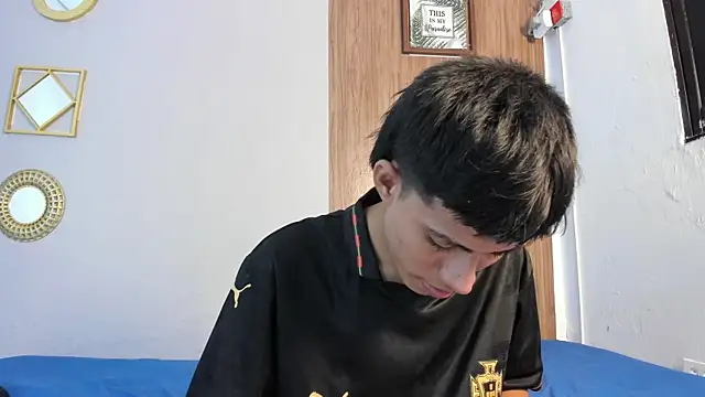 couple hotfox online show from 05/07/26, 01:00