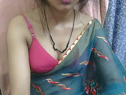 Cute Pihu01 online show from 09/11/25, 06:19