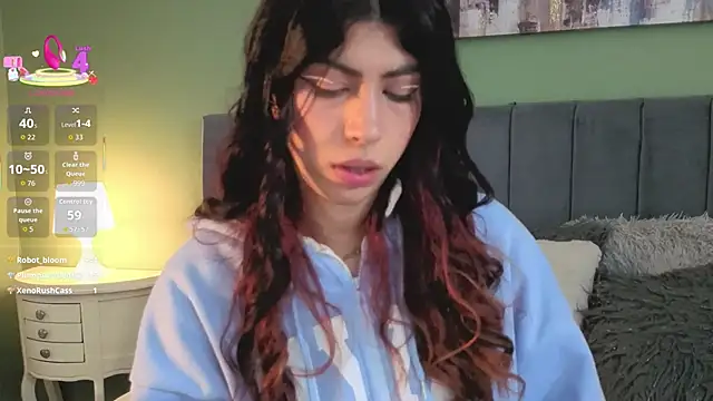 Cassie bloom online show from 05/27/26, 03:47