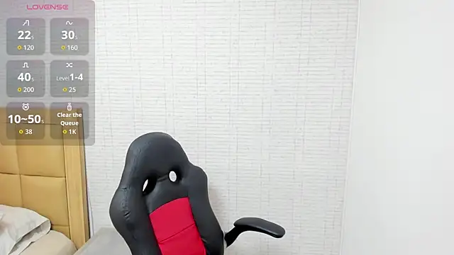 MEGANZARICK online show from 09/25/25, 12:42