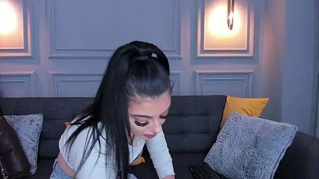 Snapshot of BridgitteBia chatting on 02/26/25, 09:58 BridgitteBia online show from 02/26/25, 09:58