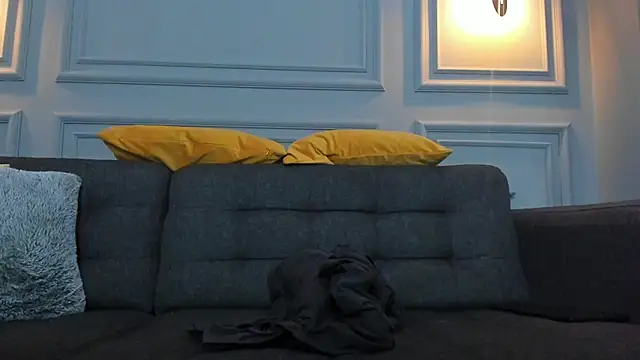 Snapshot of BridgitteBia chatting on 03/03/25, 11:24 BridgitteBia online show from 03/03/25, 11:24