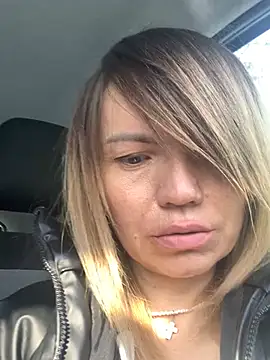 Ella Pearlie online show from 02/26/25, 10:36