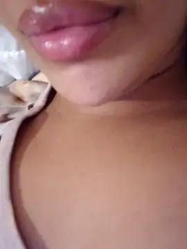 Sexlove1xo online show from 10/10/25, 01:59