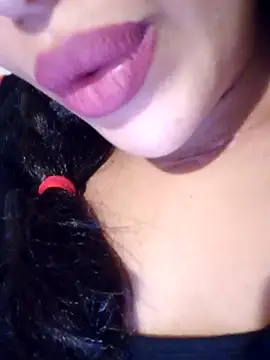 Snapshot of Sexlove1xo chatting on 11/16/25, 11:27 Sexlove1xo online show from 11/16/25, 11:27