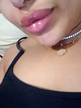 Sexlove1xo online show from 06/27/26, 04:12