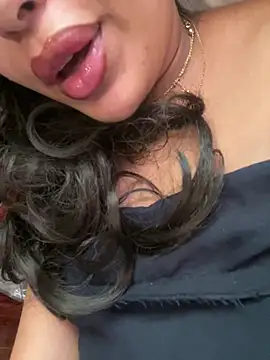 Sexlove1xo online show from 07/06/26, 03:25