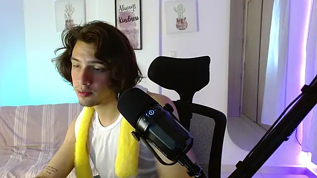SebasxxL1 online show from 02/23/25, 01:53