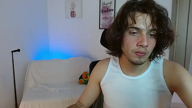 SebasxxL1 online show from 02/27/25, 12:21