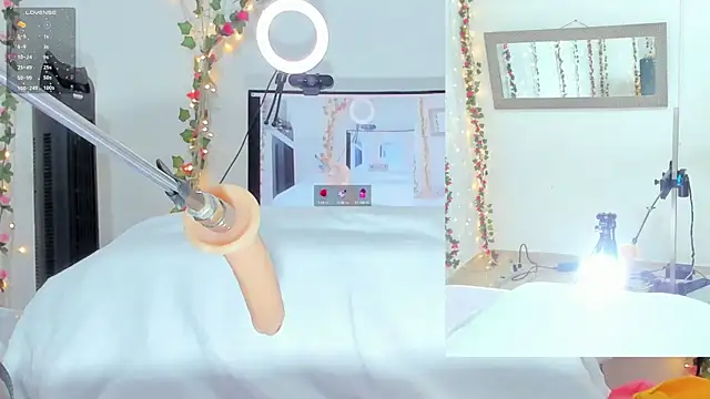 Genesis Love   online show from 09/22/25, 09:22