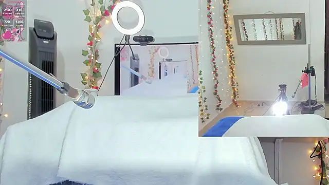 Genesis Love   online show from 10/09/25, 09:40