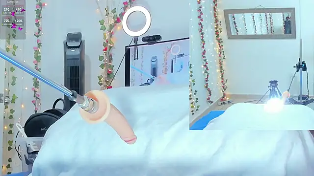 Genesis Love   online show from 10/26/25, 09:26