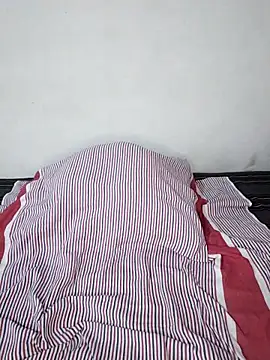 Snapshot of Ashugril_hot chatting on 11/04/25, 08:02 Ashugril hot online show from 11/04/25, 08:02