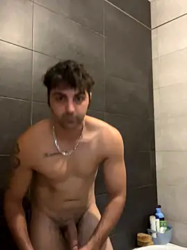 Snapshot of mikekmi21 chatting on 10/28/25, 12:41 mikekmi21 online show from 10/28/25, 12:41