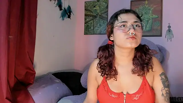 Maddy Jhonsson online show from 07/09/26, 02:15