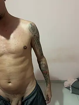 Snapshot of hekitor chatting on 06/30/26, 10:55 hekitor online show from 06/30/26, 10:55
