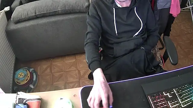 DerGeileLoveboy online show from 10/20/25, 10:59