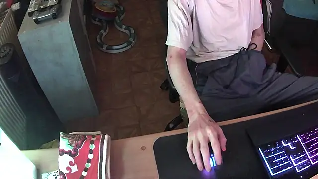 DerGeileLoveboy online show from 11/26/25, 01:56