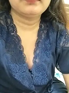 RICHA 0 online show from 02/25/25, 12:34
