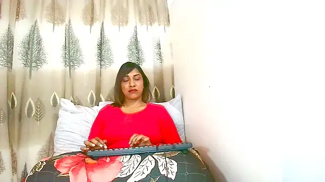 Indian Erotic69 online show from 07/07/26, 06:47