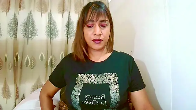 Indian Erotic69 online show from 07/08/26, 04:50