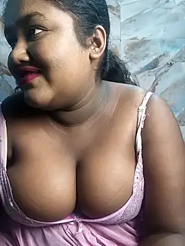 Snapshot of horny_diana chatting on 09/22/25, 06:43 horny diana online show from 09/22/25, 06:43