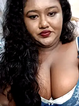 Snapshot of horny_diana chatting on 09/25/25, 06:22 horny diana online show from 09/25/25, 06:22