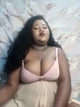 Snapshot of horny_diana chatting on 09/26/25, 06:45 horny diana online show from 09/26/25, 06:45