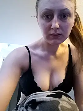 PoppyRoseX online show from 02/21/25, 09:24