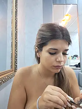 Bella Posh online show from 11/05/25, 05:40