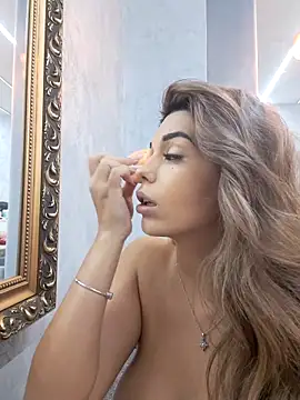 Bella Posh online show from 11/23/25, 09:20