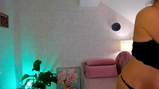 Snapshot of Kaya_Sins chatting on 12/14/25, 05:13 Kaya Sins online show from 12/14/25, 05:13