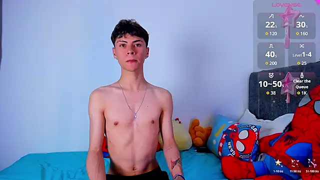 callum 77 online show from 12/16/25, 03:11