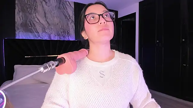 Ibbiebennett online show from 03/06/25, 07:43