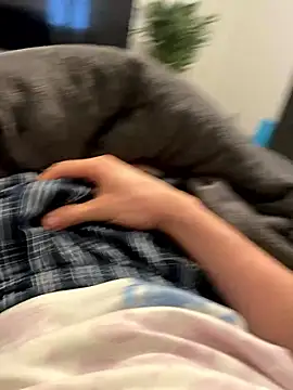 Snapshot of Jojofunnyxx chatting on 12/16/25, 12:54 Jojofunnyxx online show from 12/16/25, 12:54