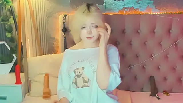 EmilyAngells online show from 07/29/26, 06:22