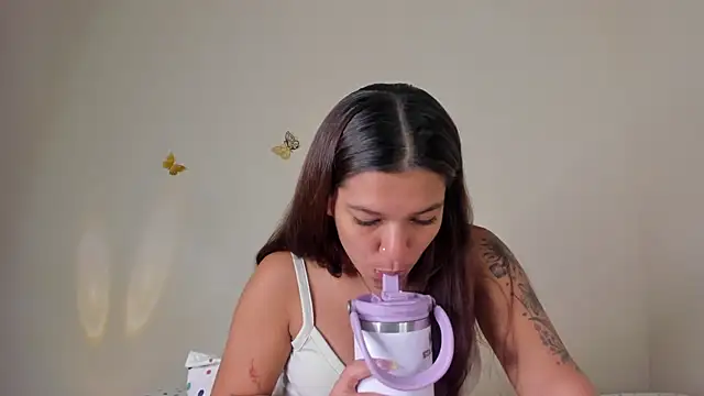 violett 24  online show from 10/20/25, 11:27