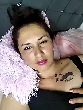 Snapshot of Megan-01- chatting on 03/19/25, 12:37 Megan-01- online show from 03/19/25, 12:37