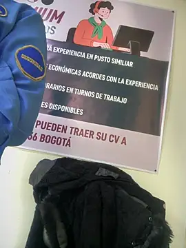 Snapshot of Megan-01- chatting on 09/12/25, 12:27 Megan-01- online show from 09/12/25, 12:27